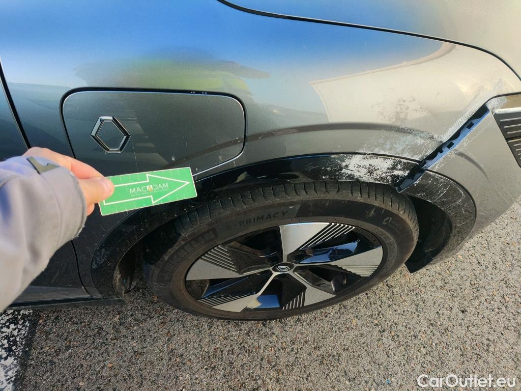  Renault  Megane-e RENAULT Megane E-Tech / 2022 / 5P / berlina con portón equilibre EV40 96kW (130CV) standard ch. #26