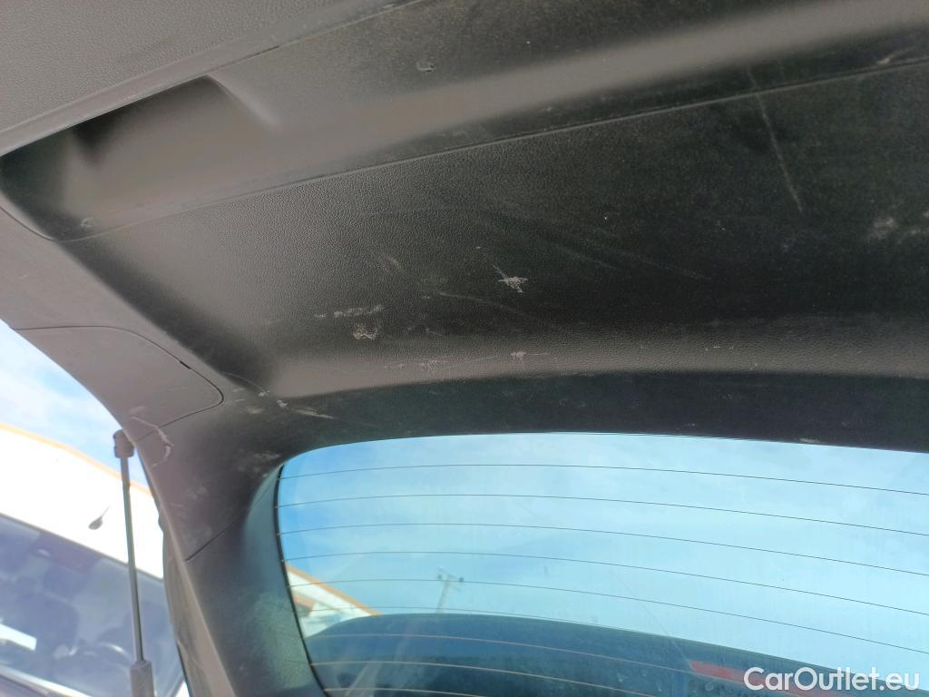  KIA  Sportage KIA  1.6MHEV Drive 100kW(136CV) 4x2(Crist Tintados)(CX) #26