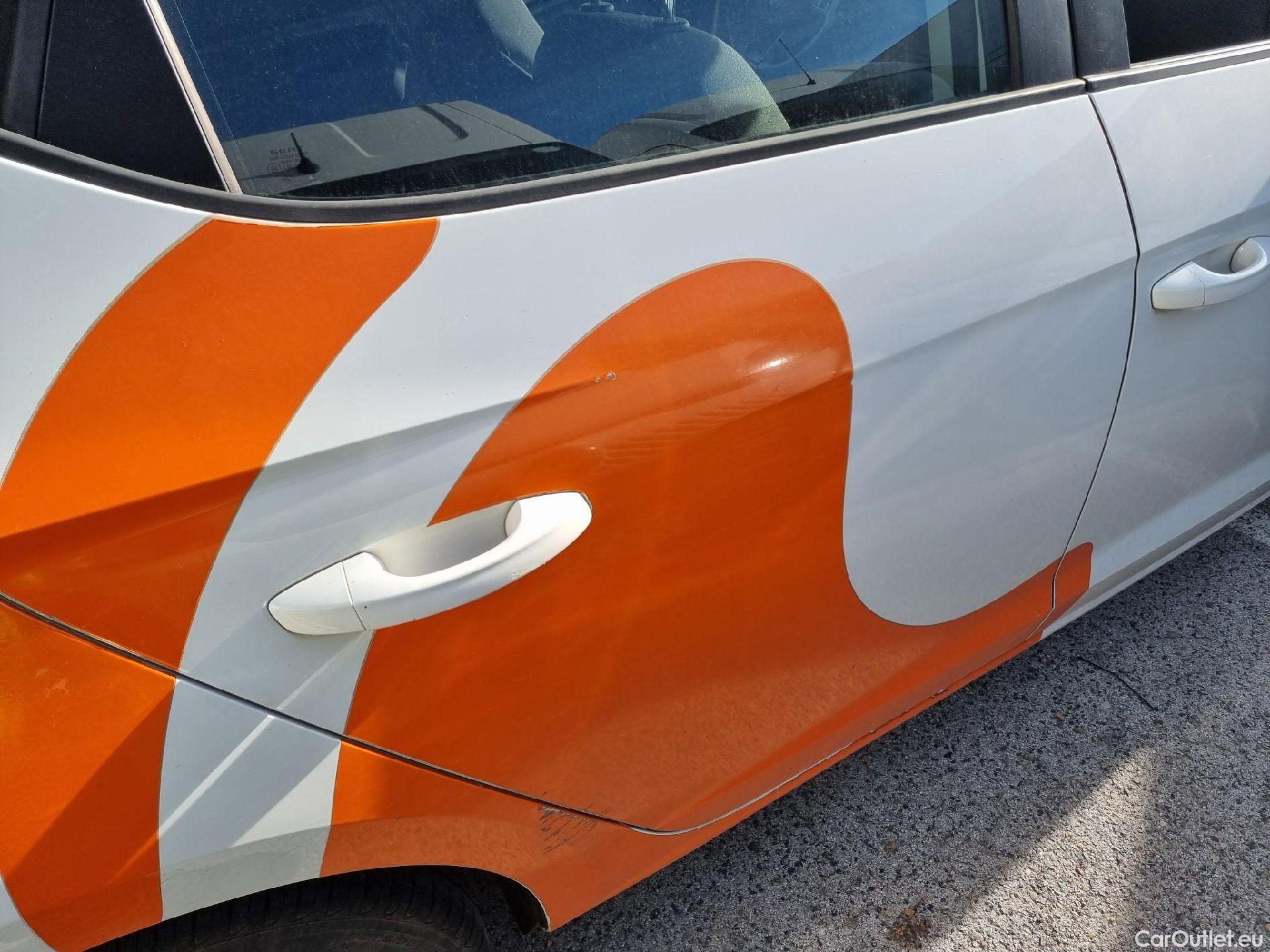  Seat  Leon SEAT NUEVO LEÓN 5p 3G berlina con portón 1.4 TGI GNC St&Sp Reference #24