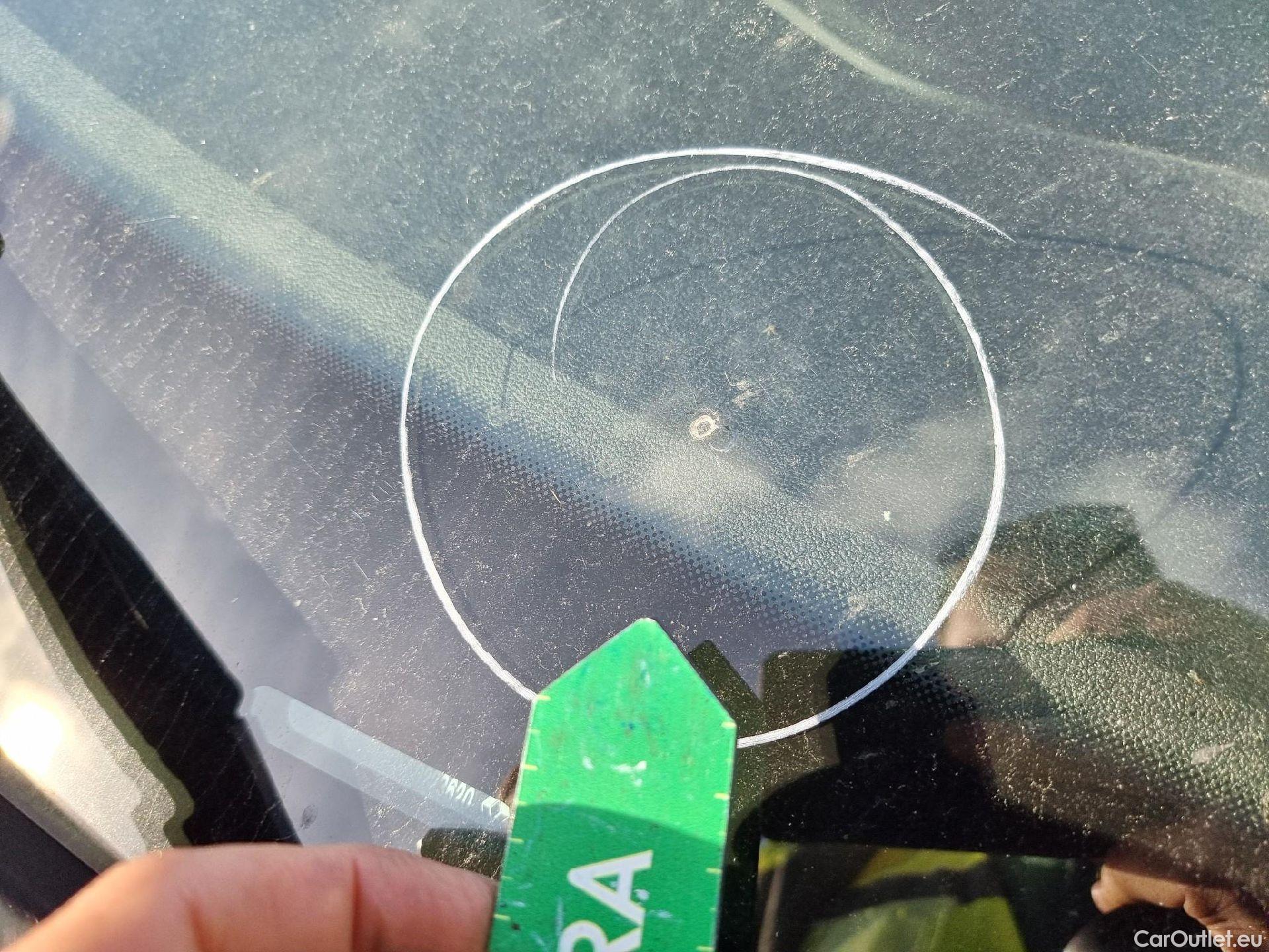  Renault  Scenic RENAULT Scénic / 2016 / 5P / monovolumen compacto Zen Energy dCi 96kW (130CV) #11