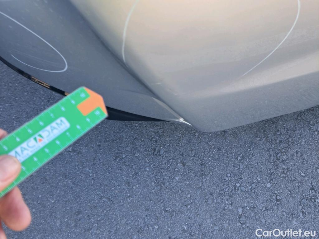  Toyota  Corolla TOYOTA  / 2019 / 5P / familiar 2.0 180H FEEL! E-CVT TOURING SPORT #37