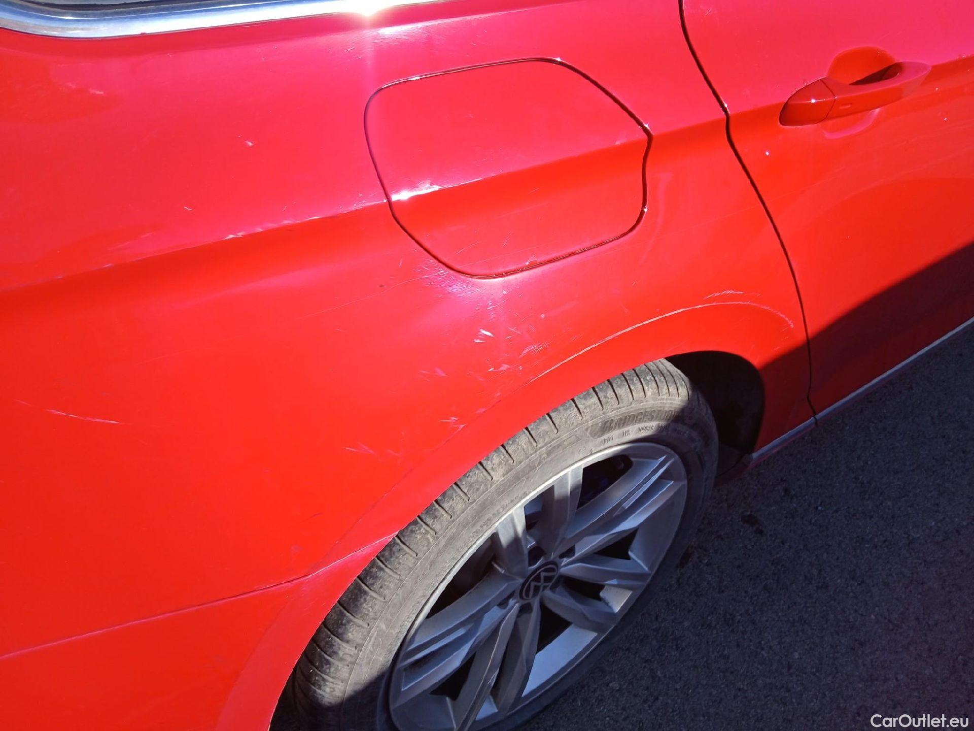  Volkswagen  Passat VOLKSWAGEN  / 2019 / 5P / familiar Variant GTE 1.4 TSI e-Power 115kW + 85kW #8