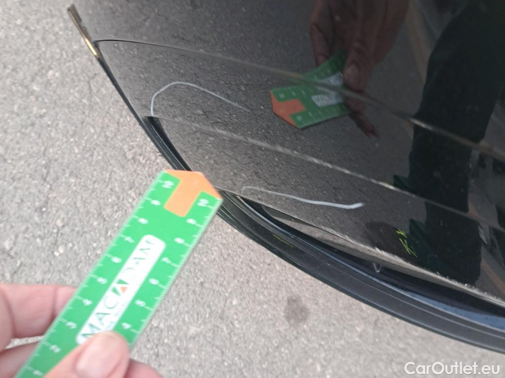  Volkswagen  Golf  VOLKSWAGEN / 2020 / 5P / berlina con portón R-Line 1.5 TSI 110kW (150CV) #15