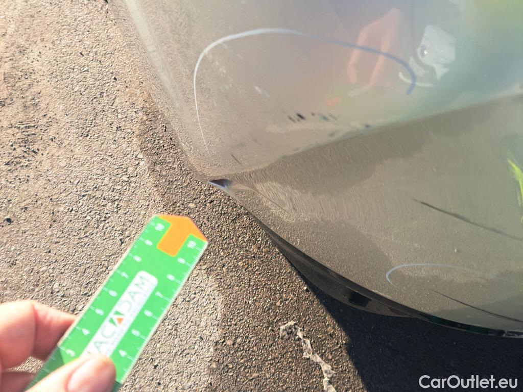  Toyota  Corolla TOYOTA  / 2019 / 5P / familiar 2.0 180H FEEL! E-CVT TOURING SPORT #41