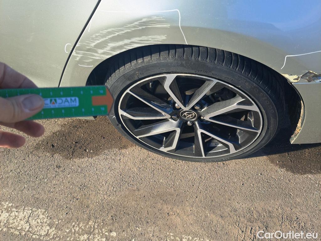  Toyota  Corolla TOYOTA  / 2019 / 5P / familiar 2.0 180H FEEL! E-CVT TOURING SPORT #11