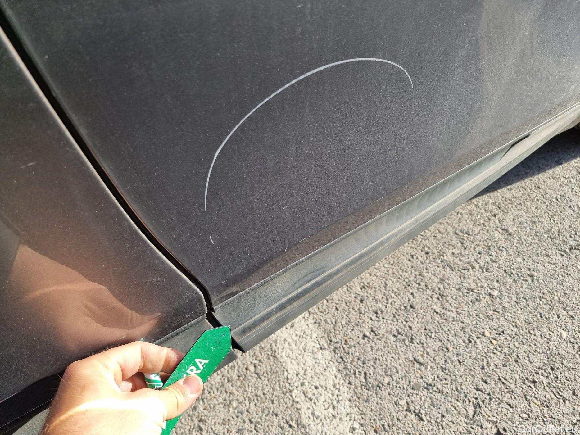  Renault  Scenic RENAULT Scénic / 2016 / 5P / monovolumen compacto Zen Energy dCi 96kW (130CV) #39