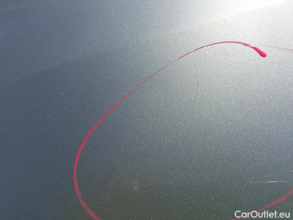  Toyota  RAV4 TOYOTA  / 2018 / 5P / todoterreno 2.5l 220H Advance 4WD #29