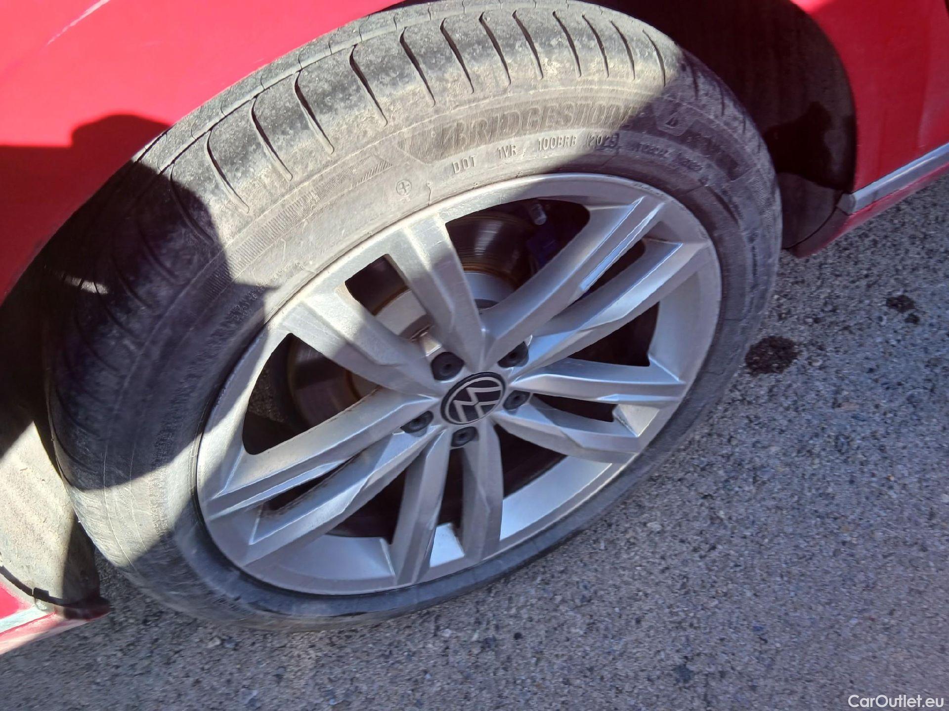  Volkswagen  Passat VOLKSWAGEN  / 2019 / 5P / familiar Variant GTE 1.4 TSI e-Power 115kW + 85kW #10