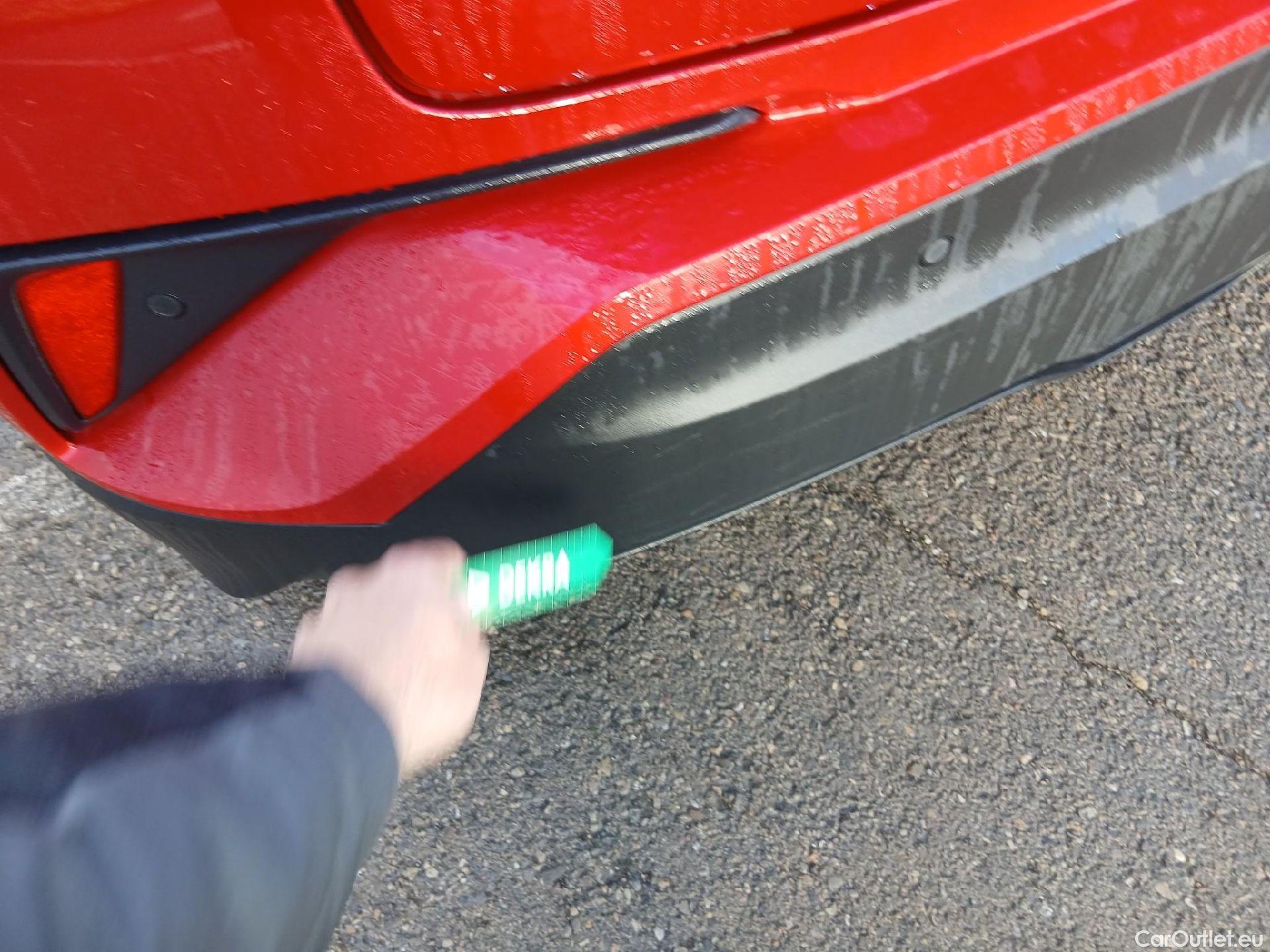  Toyota  C-HR TOYOTA  / 2019 / 5P / todoterreno 1.8 125H Advance #8