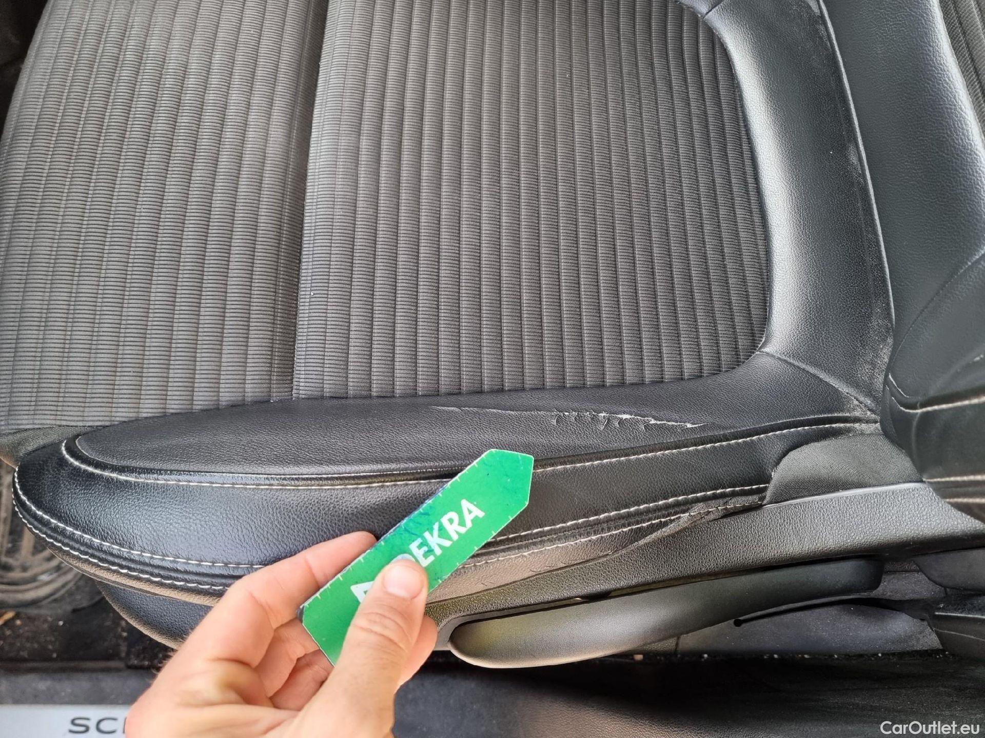  Renault  Scenic RENAULT Scénic / 2016 / 5P / monovolumen compacto Zen Energy dCi 96kW (130CV) #50