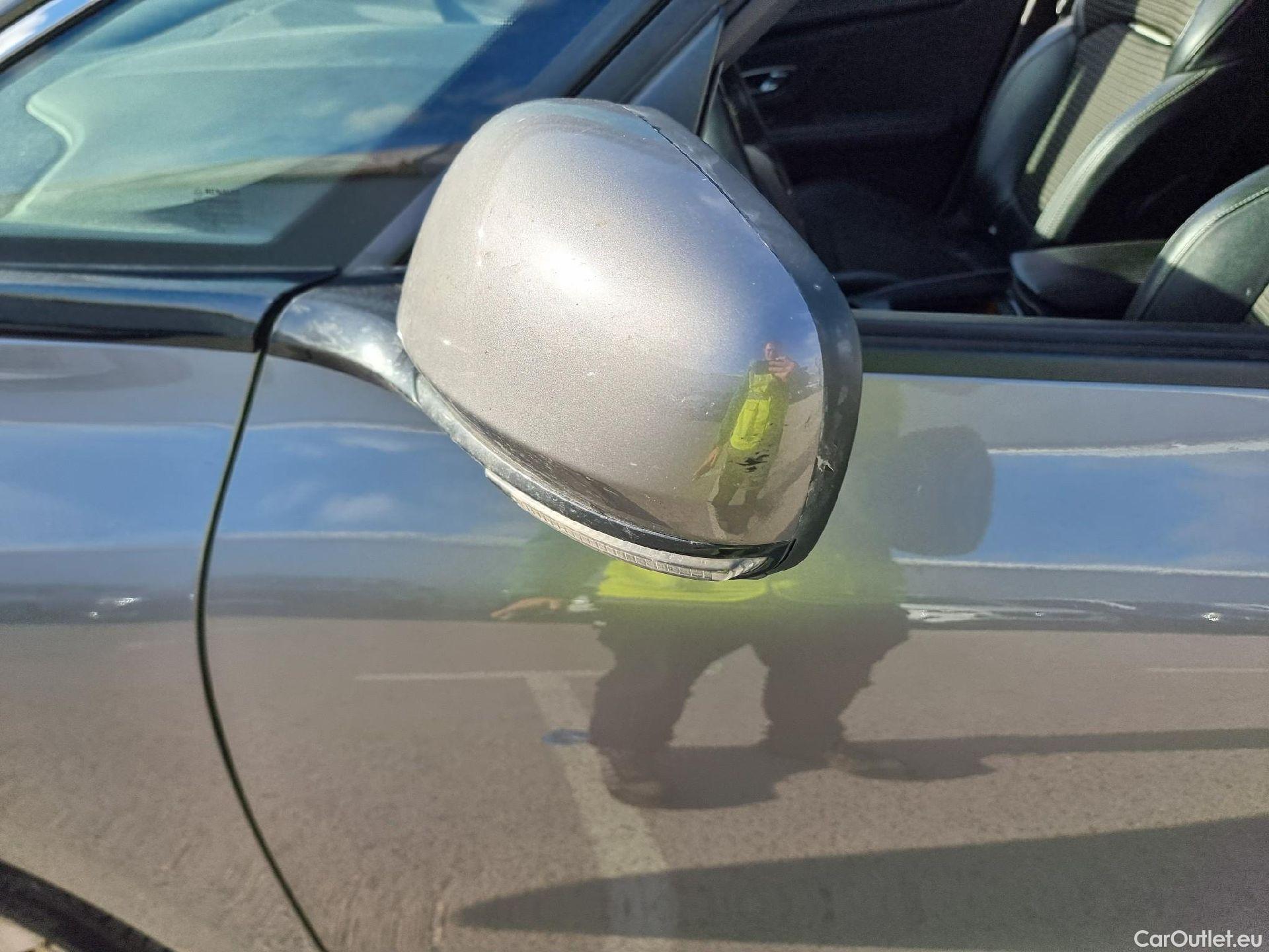  Renault  Scenic RENAULT Scénic / 2016 / 5P / monovolumen compacto Zen Energy dCi 96kW (130CV) #18