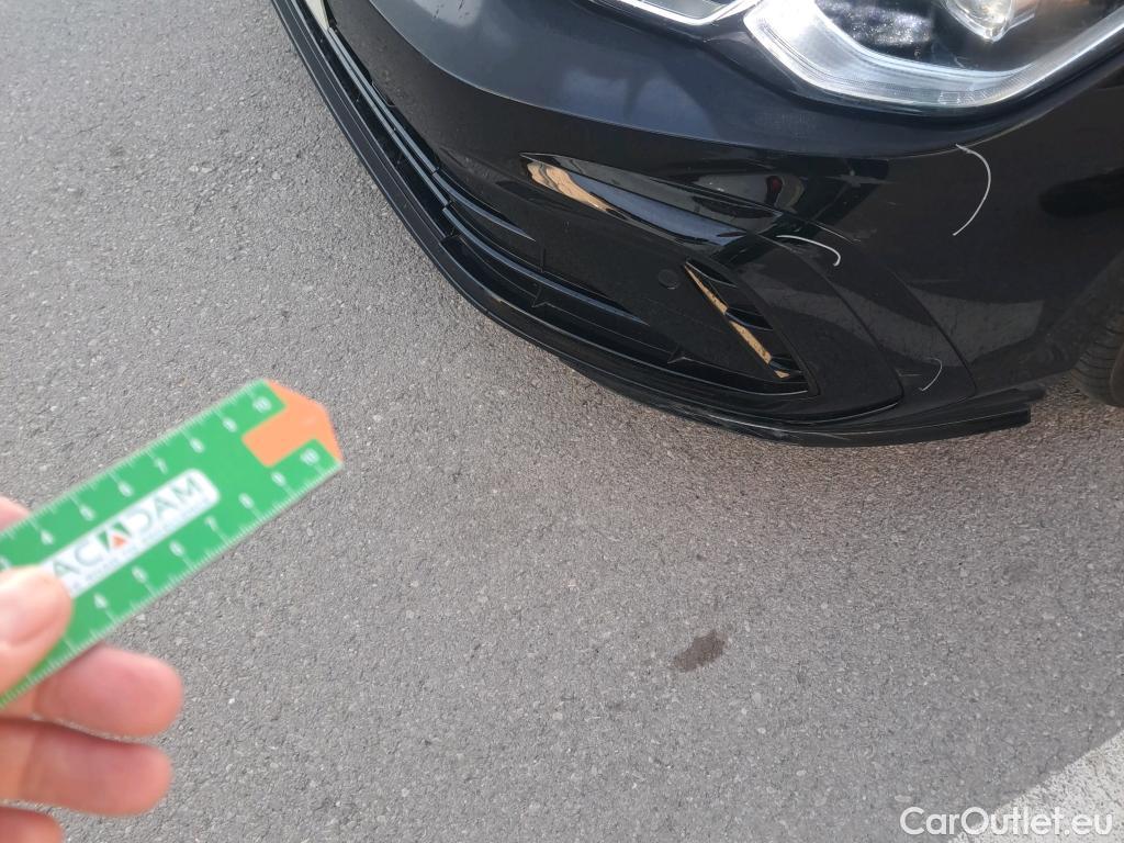  Volkswagen  Golf  VOLKSWAGEN / 2020 / 5P / berlina con portón R-Line 1.5 TSI 110kW (150CV) #12