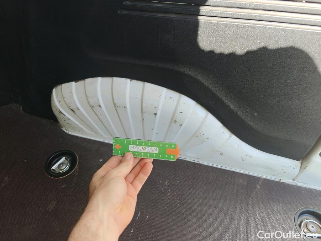  Opel  Combo OPEL  / 2018 / 3P / furgón derivado de turismo 1.5 TD 75kW (100CV) Express L H1 650kg #18