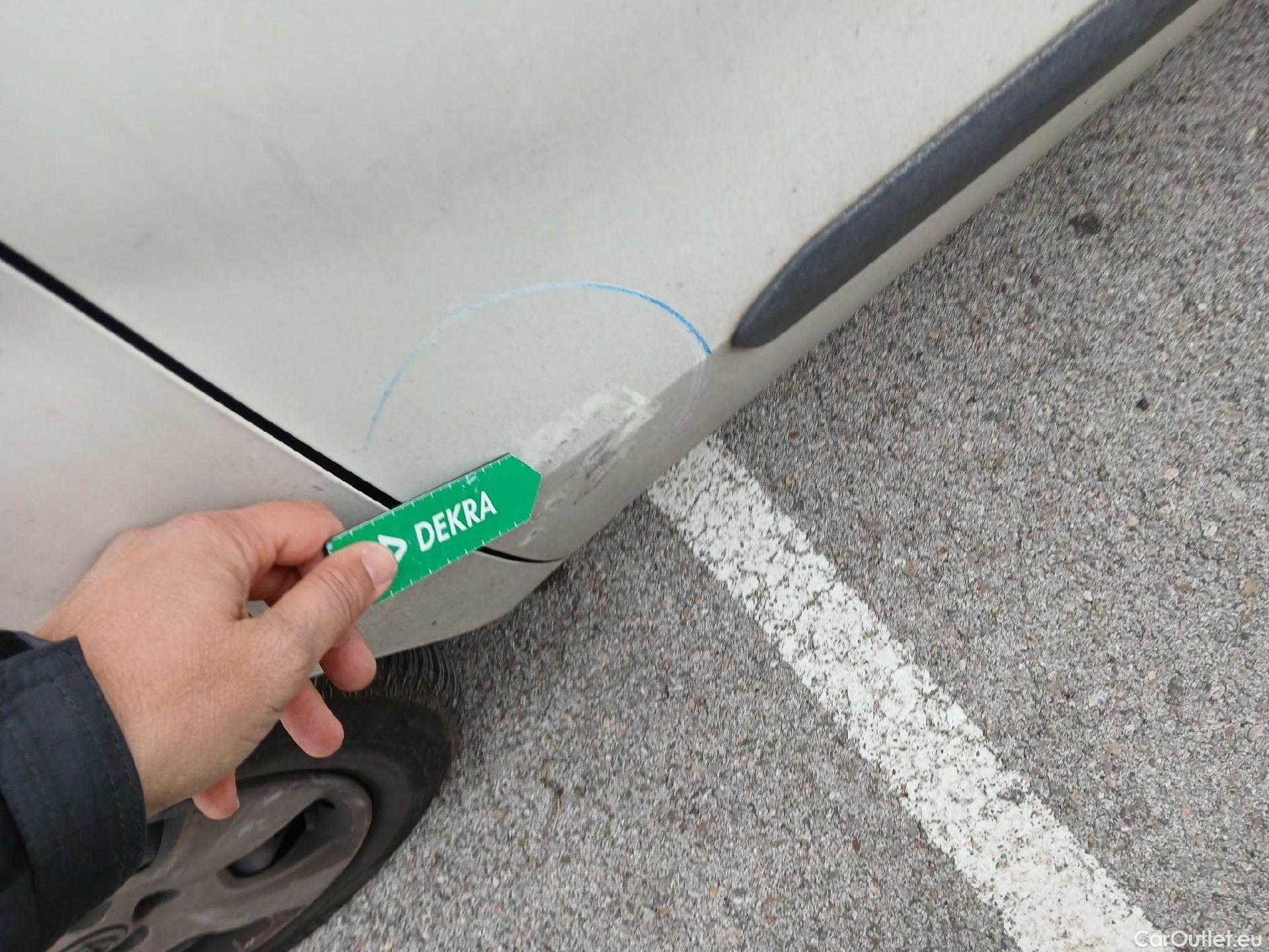  Opel  Combo OPEL  / 2012 / 3P / furgón derivado de turismo Cargo 1.3 CDTI 70kW (95CV) L1 H1 #23