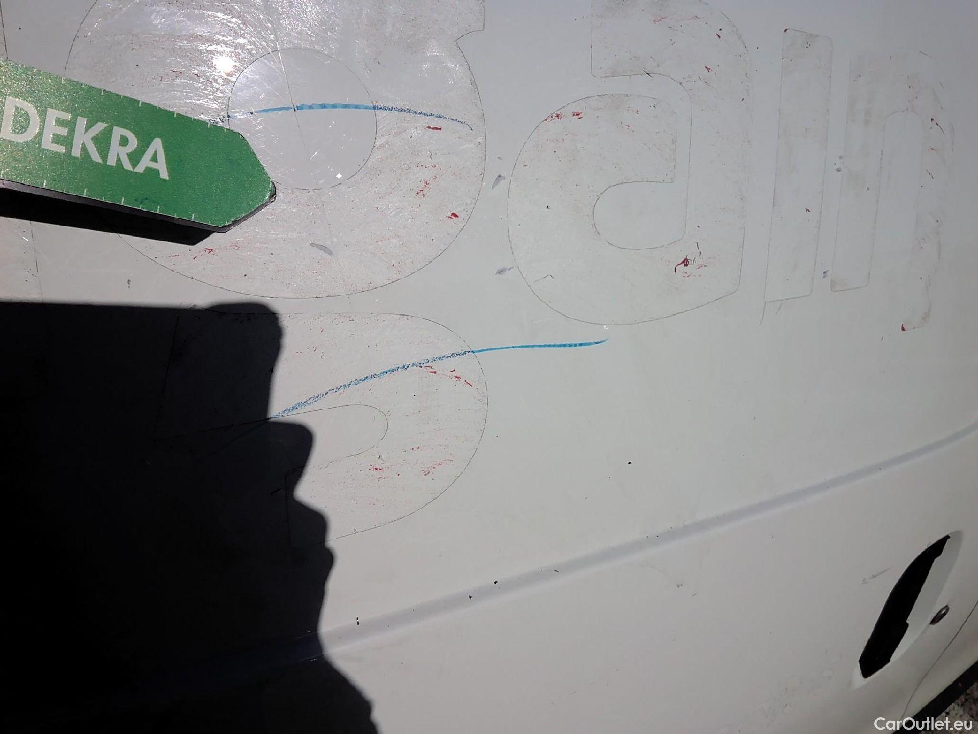  Dacia  Dokker DACIA  / 2013 / 4P / furgón derivado de turismo Van Essential Blue dCi 70kW (95CV) #33