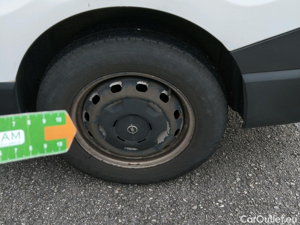  Opel  Vivaro OPEL  VU 4p 2G furgón 1.6 CDTI 115 CV Expression L2 H1 2.9t #29