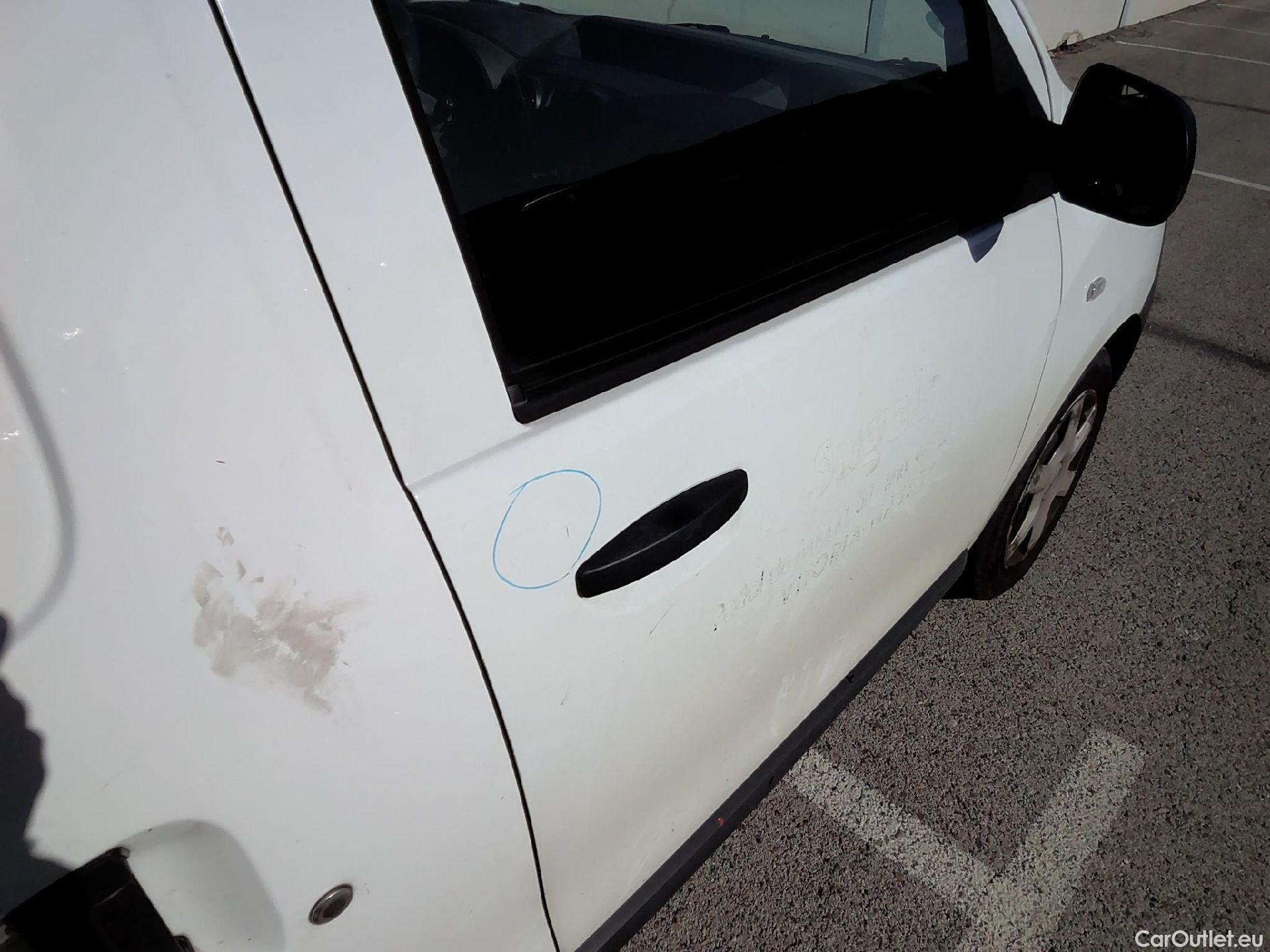  Dacia  Dokker DACIA  / 2013 / 4P / furgón derivado de turismo Van Essential Blue dCi 70kW (95CV) #35