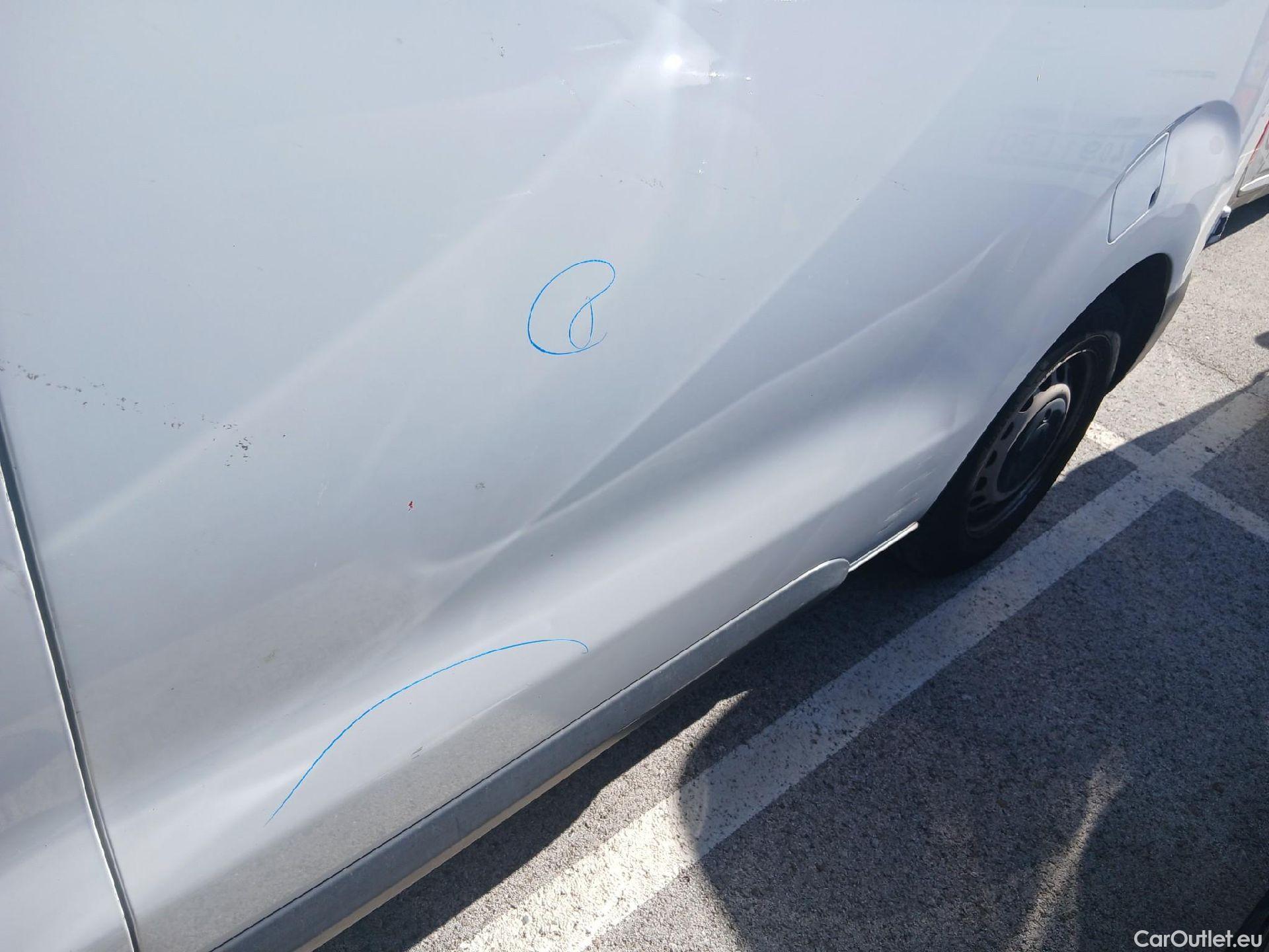  Citroen  Jumpy CITROEN  / 2016 / 4P / furgón Talla M BlueHDi 85KW (115CV) 6v Confort #23