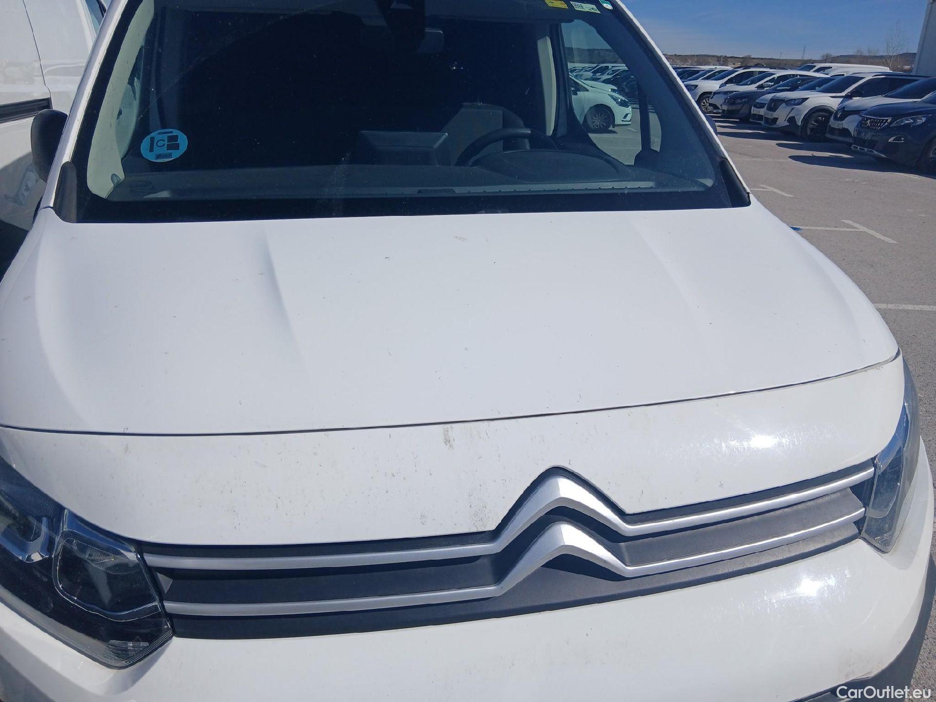  Citroen  Berlingo CITROEN  / 2018 / 3P / furgón derivado de turismo Talla M BlueHDi 100 CONTROL #13