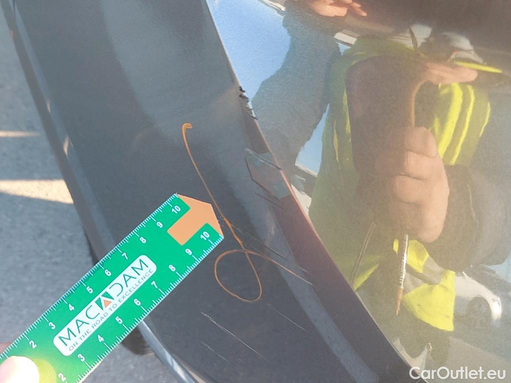  Volkswagen  T-ROC VOLKSWAGEN  / 2017 / 5P / todoterreno Advance 2.0 TDI 110kW (150CV) DSG (AC2) #10