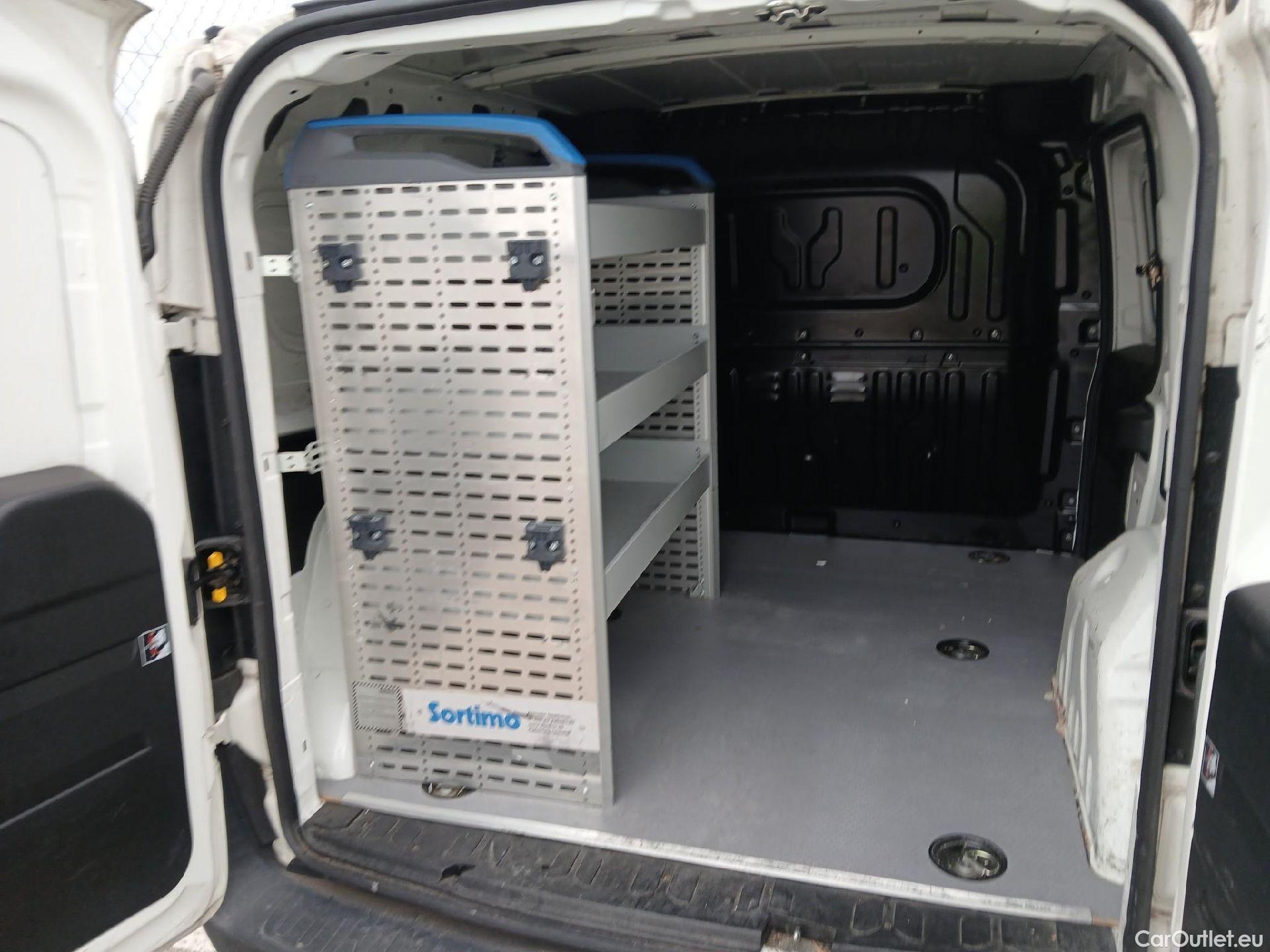  Opel  Combo OPEL  / 2012 / 3P / furgón derivado de turismo Cargo 1.3 CDTI 70kW (95CV) L1 H1 #5