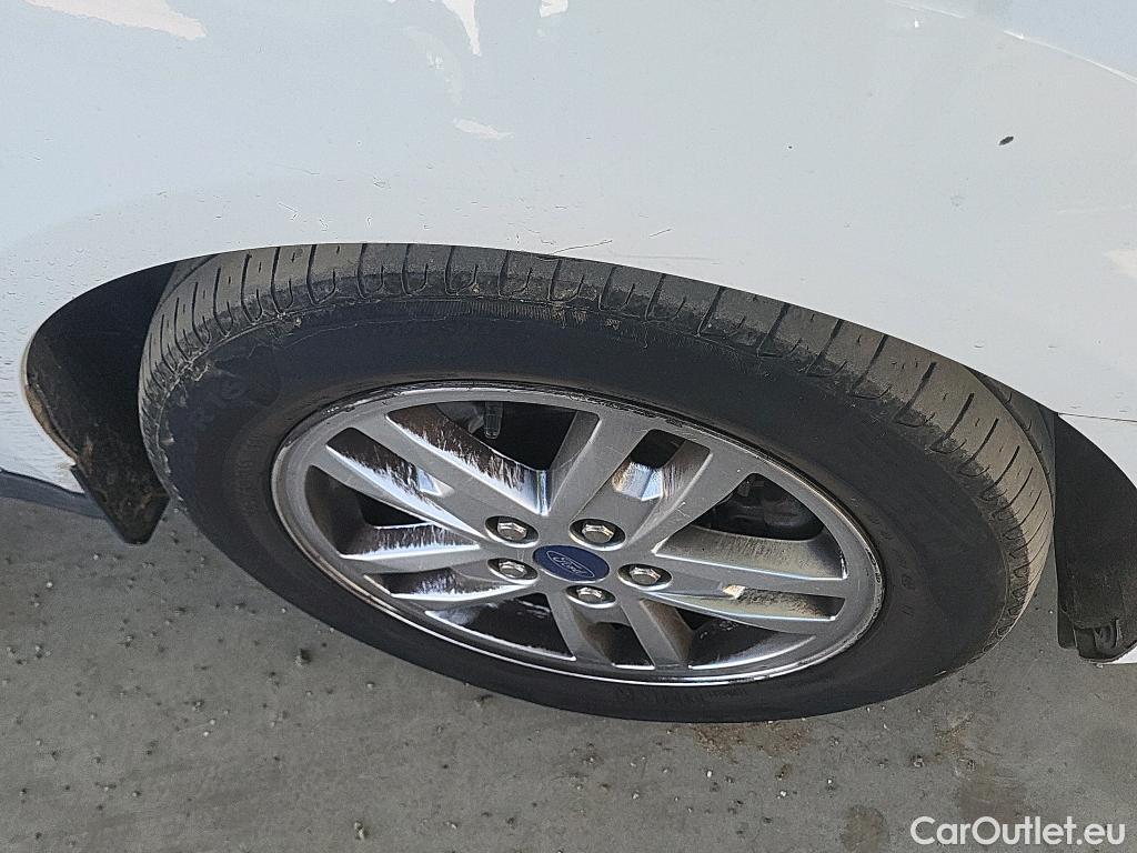  Ford  Grand Tourneo FORD  Connect / 2013 / 5P / monovolumen 1.5 TDCi 74kW (100CV) Titanium #18
