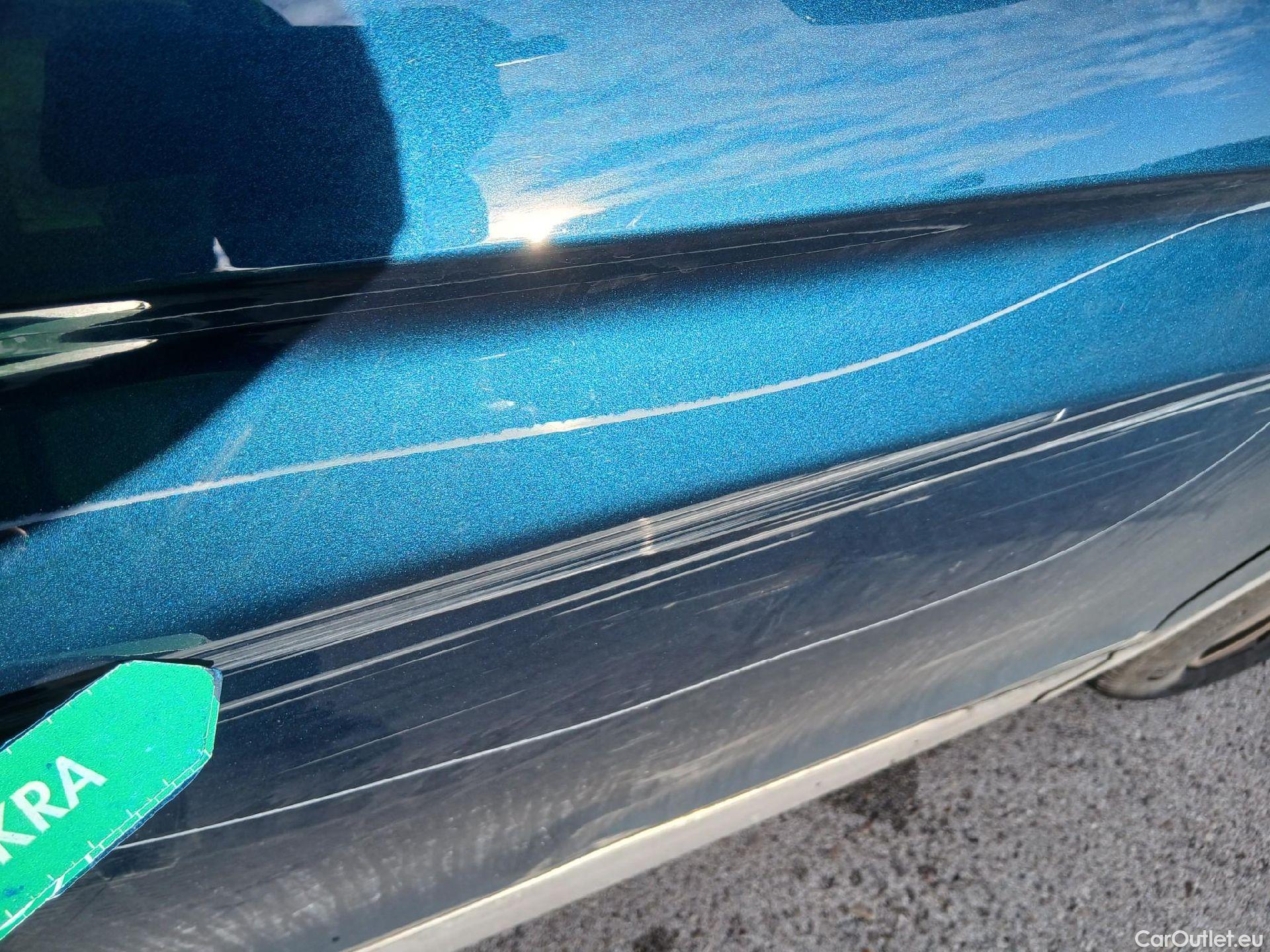  Volkswagen  Tiguan VOLKSWAGEN  / 2020 / 5P / todoterreno Life 1.4 TSI eHybrid 180kW (245CV) DSG #30