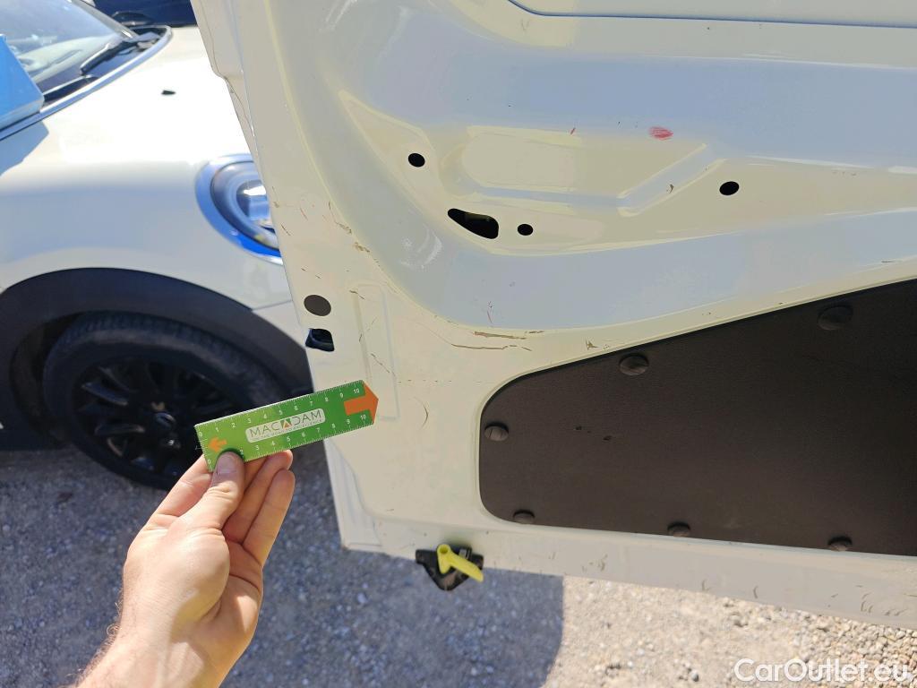  Opel  Combo OPEL  / 2018 / 3P / furgón derivado de turismo 1.5 TD 75kW (100CV) Express L H1 650kg #22