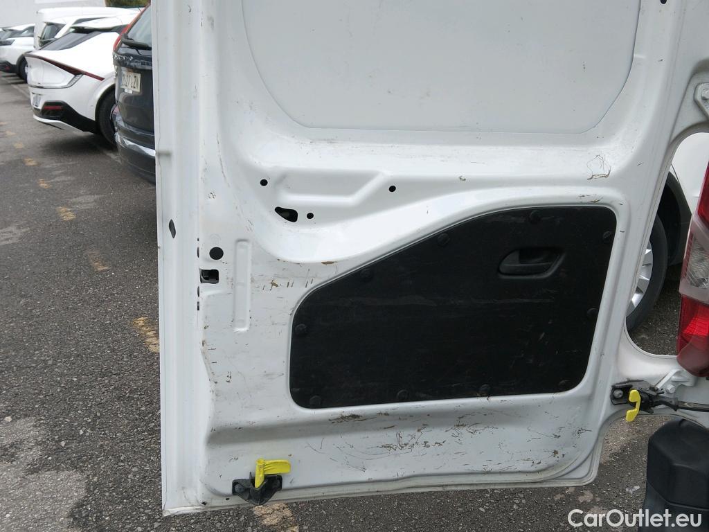  Citroen  Berlingo CITROEN  / 2018 / 3P / furgón derivado de turismo Talla M BlueHDi 100 CONTROL #6