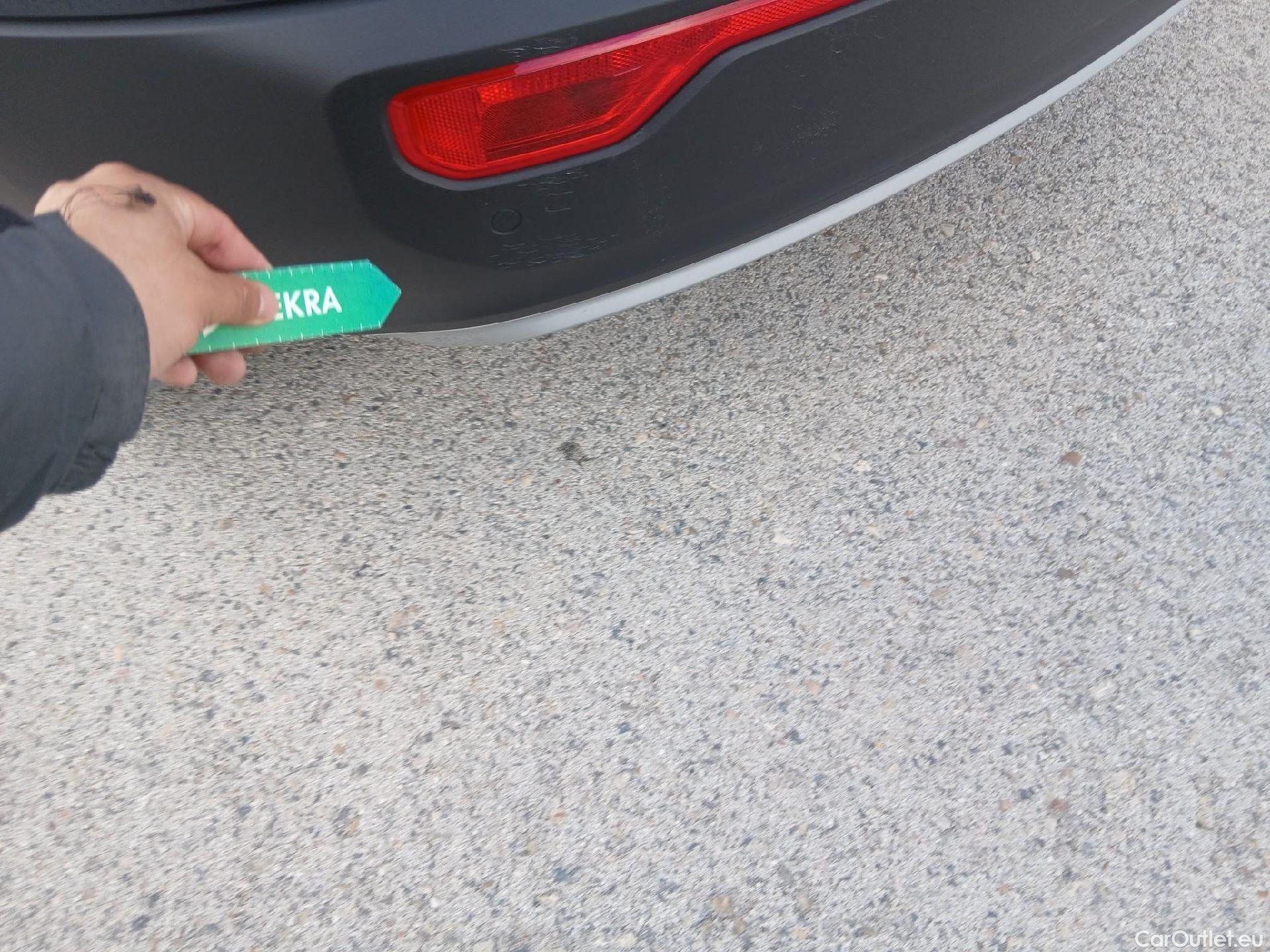  Volvo  XC 40 VOLVO XC40 / 2017 / 5P / todoterreno 1.5 T2 Momentum Pro Auto #13