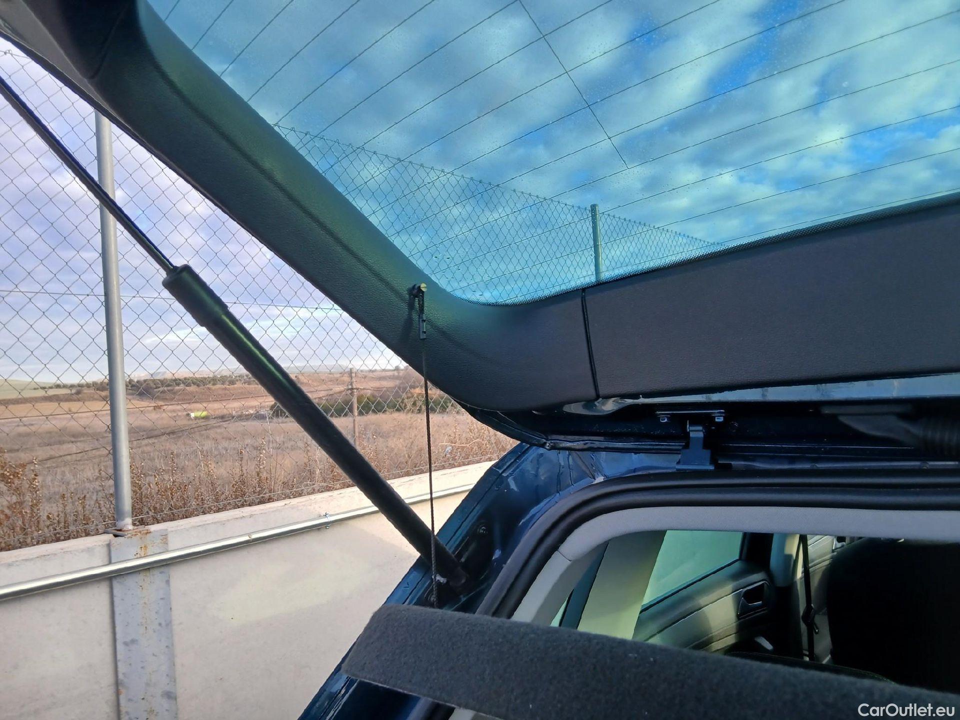  Volkswagen  Tiguan VOLKSWAGEN  / 2020 / 5P / todoterreno Life 1.4 TSI eHybrid 180kW (245CV) DSG #3