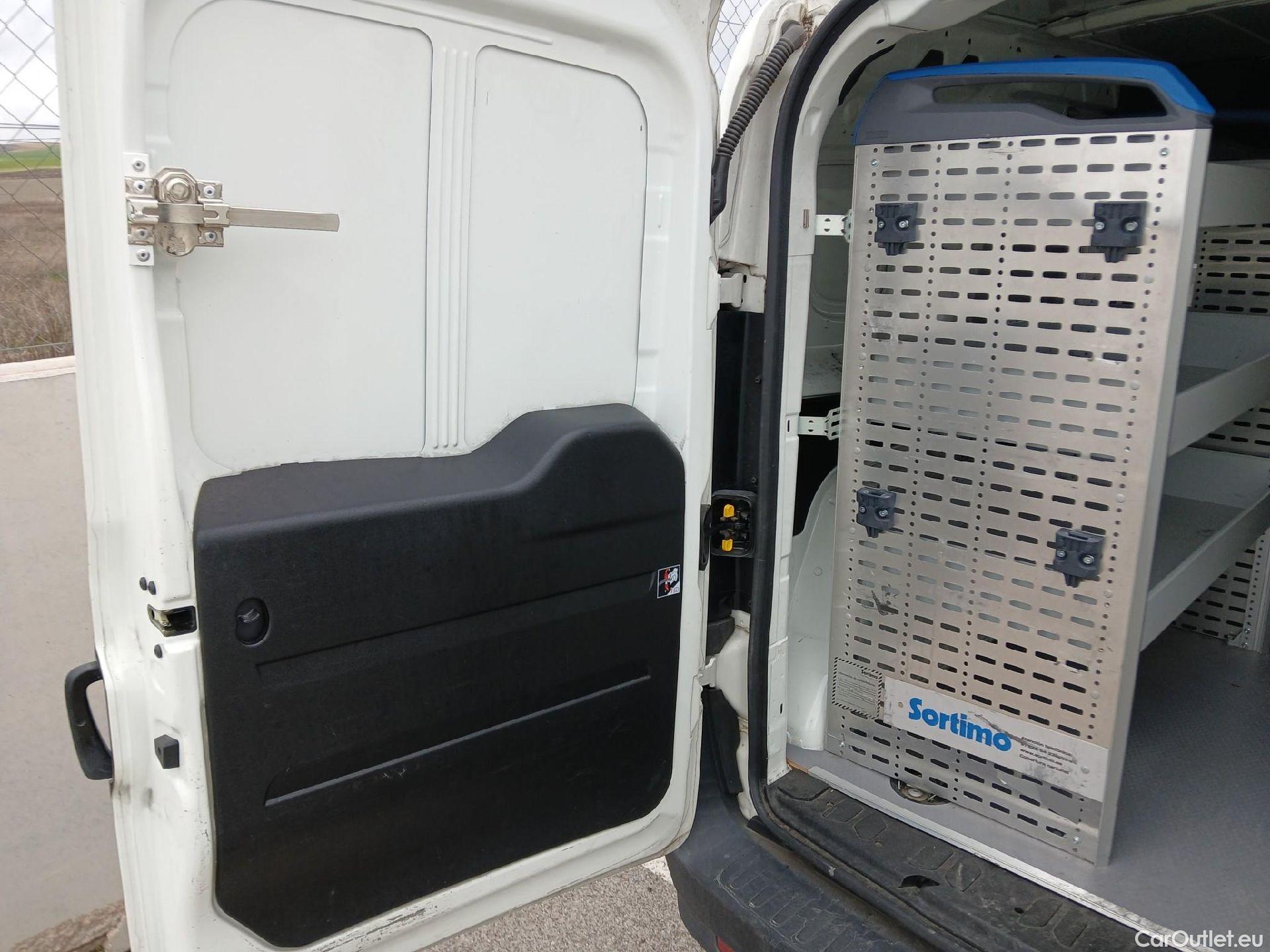  Opel  Combo OPEL  / 2012 / 3P / furgón derivado de turismo Cargo 1.3 CDTI 70kW (95CV) L1 H1 #4