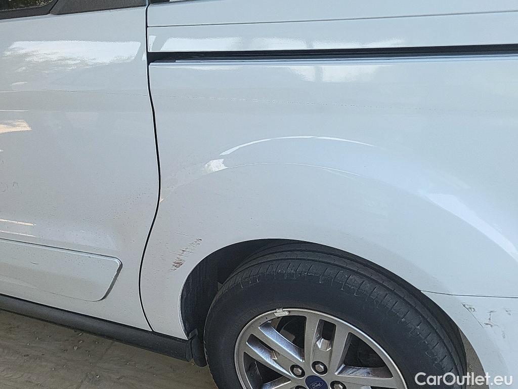  Ford  Grand Tourneo FORD  Connect / 2013 / 5P / monovolumen 1.5 TDCi 74kW (100CV) Titanium #3