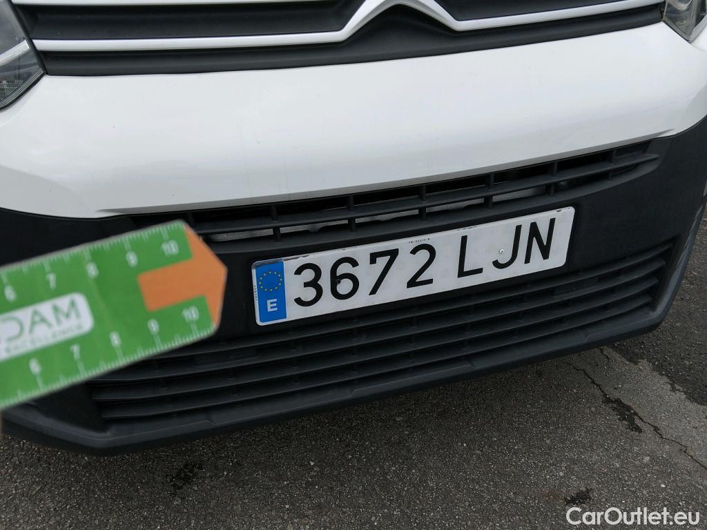  Citroen  Berlingo CITROEN  / 2018 / 3P / furgón derivado de turismo Talla M BlueHDi 100 CONTROL #49