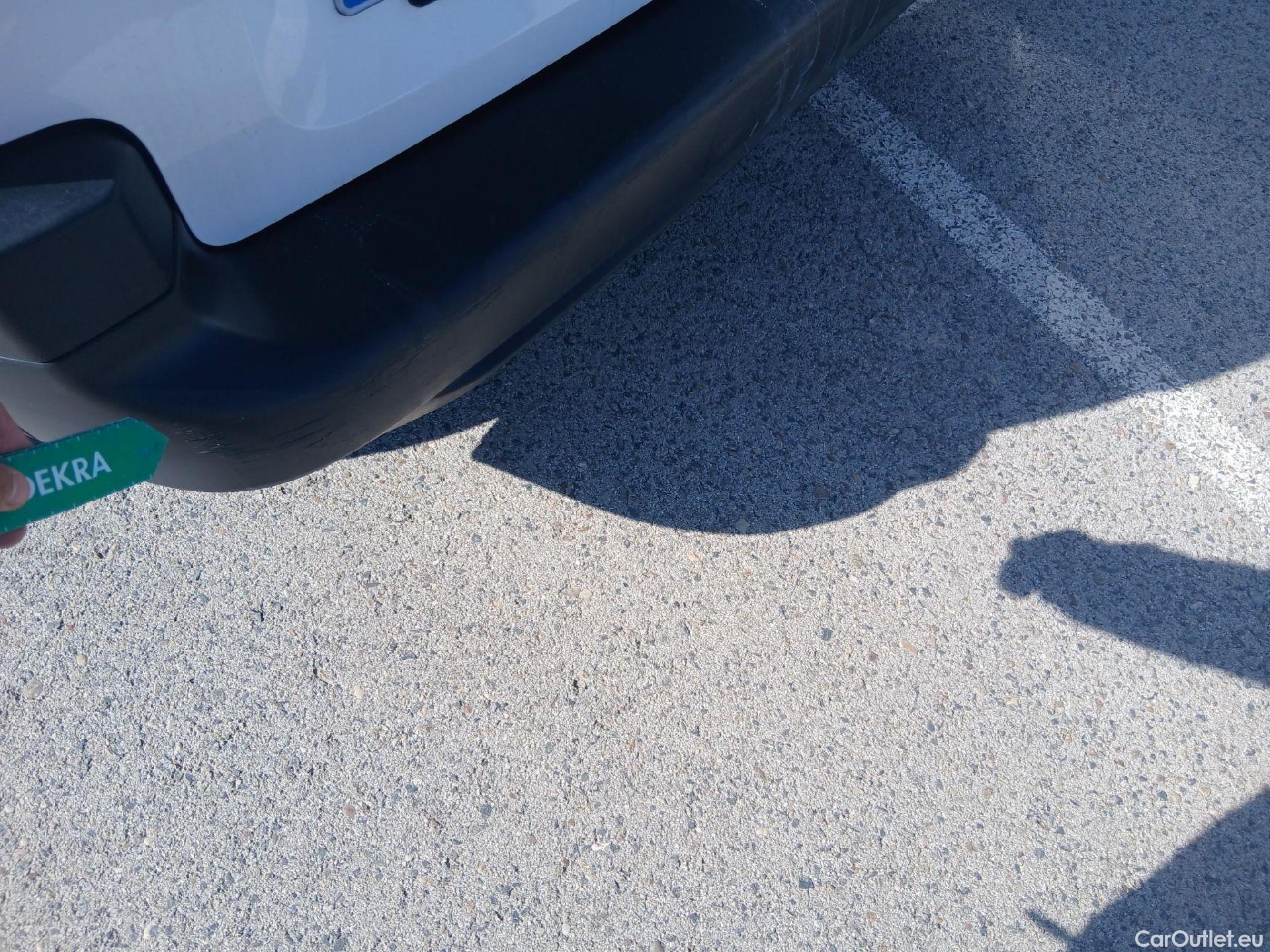  Citroen  Berlingo CITROEN  / 2018 / 3P / furgón derivado de turismo Talla M BlueHDi 100 CONTROL #23