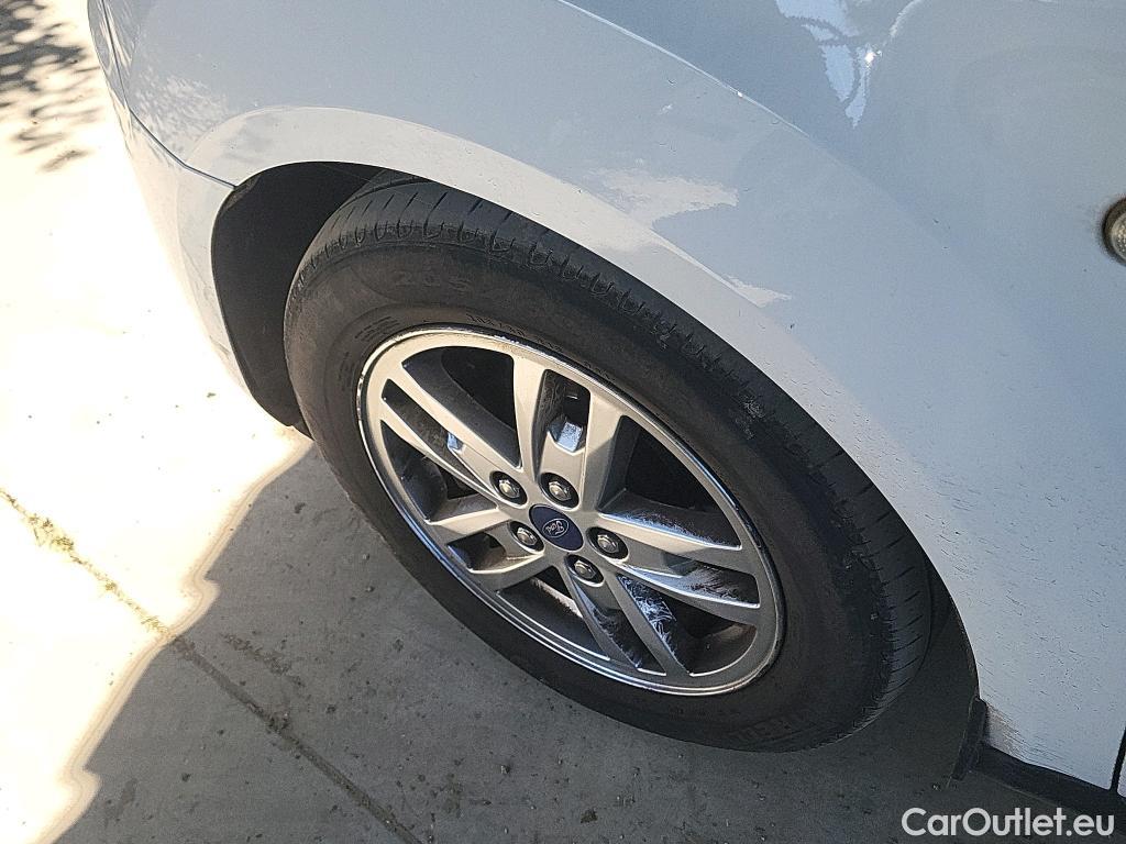  Ford  Grand Tourneo FORD  Connect / 2013 / 5P / monovolumen 1.5 TDCi 74kW (100CV) Titanium #16