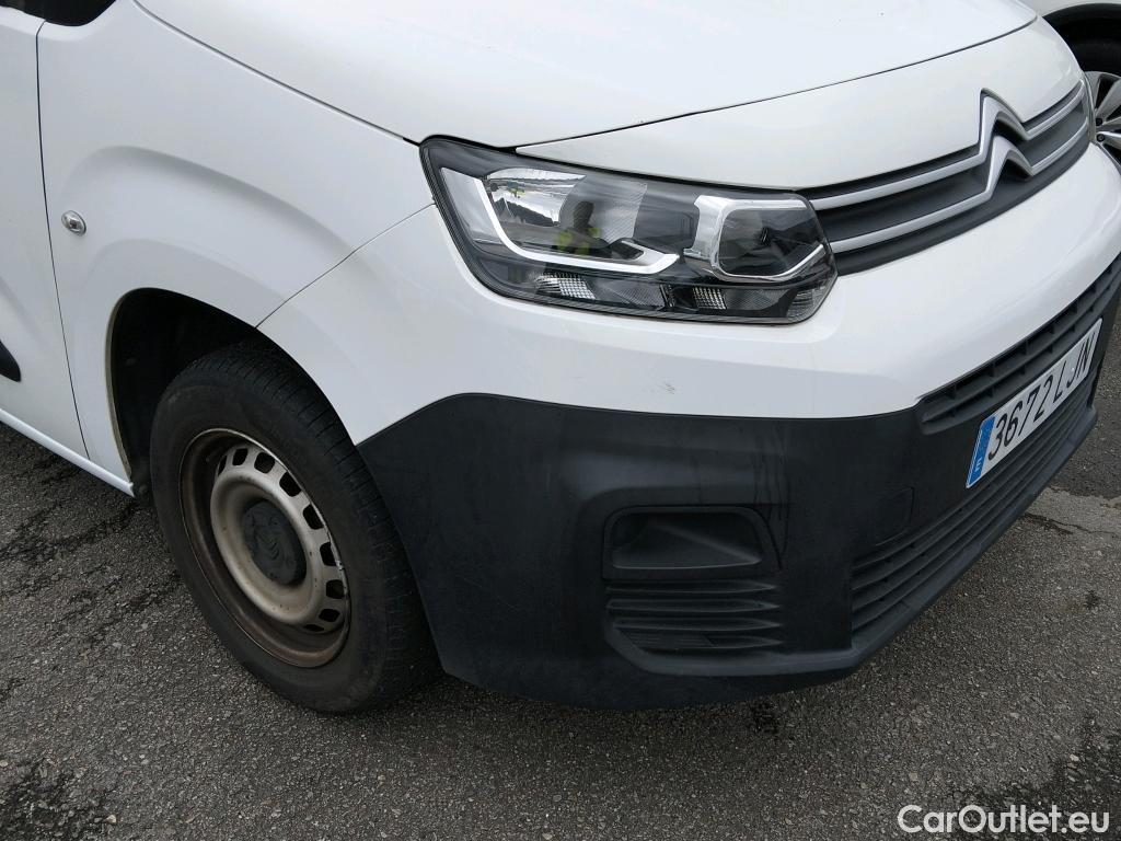  Citroen  Berlingo CITROEN  / 2018 / 3P / furgón derivado de turismo Talla M BlueHDi 100 CONTROL #42