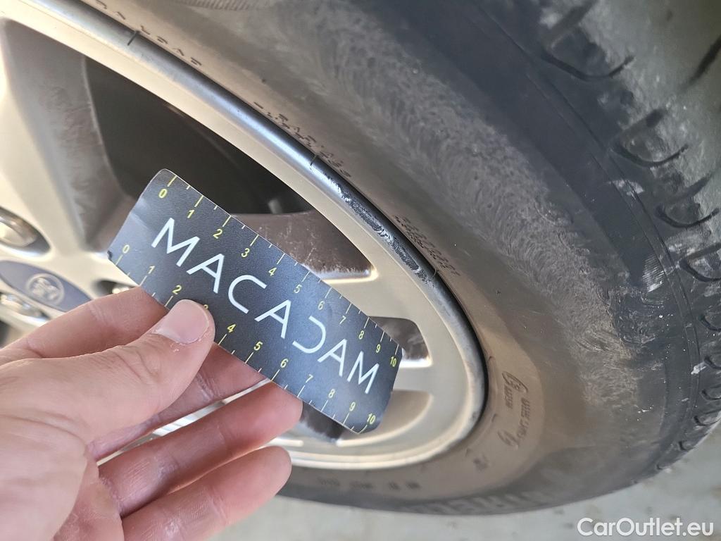  Ford  Grand Tourneo FORD  Connect / 2013 / 5P / monovolumen 1.5 TDCi 74kW (100CV) Titanium #17