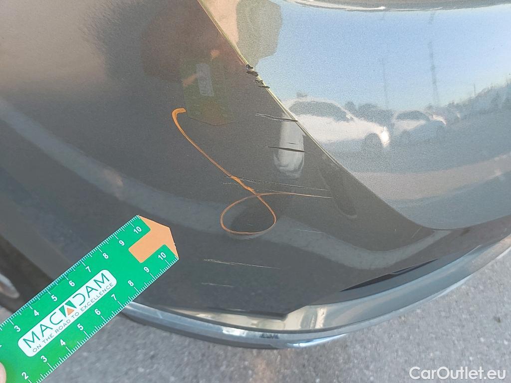  Volkswagen  T-ROC VOLKSWAGEN  / 2017 / 5P / todoterreno Advance 2.0 TDI 110kW (150CV) DSG (AC2) #9