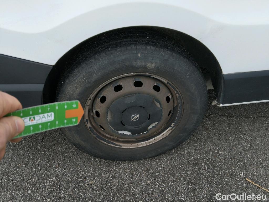  Opel  Vivaro OPEL  VU 4p 2G furgón 1.6 CDTI 115 CV Expression L2 H1 2.9t #27