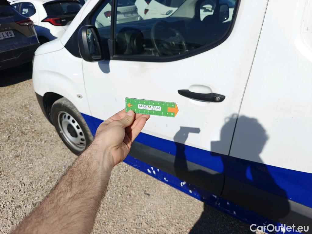  Opel  Combo OPEL  / 2018 / 3P / furgón derivado de turismo 1.5 TD 75kW (100CV) Express L H1 650kg #34