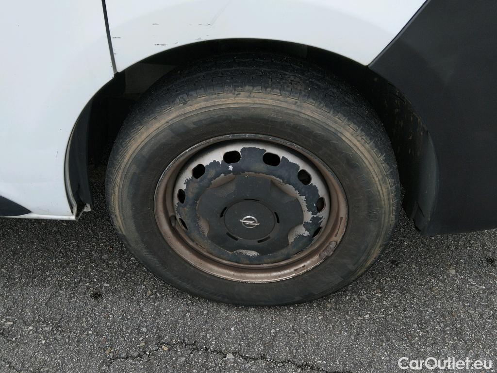  Opel  Vivaro OPEL  VU 4p 2G furgón 1.6 CDTI 115 CV Expression L2 H1 2.9t #24