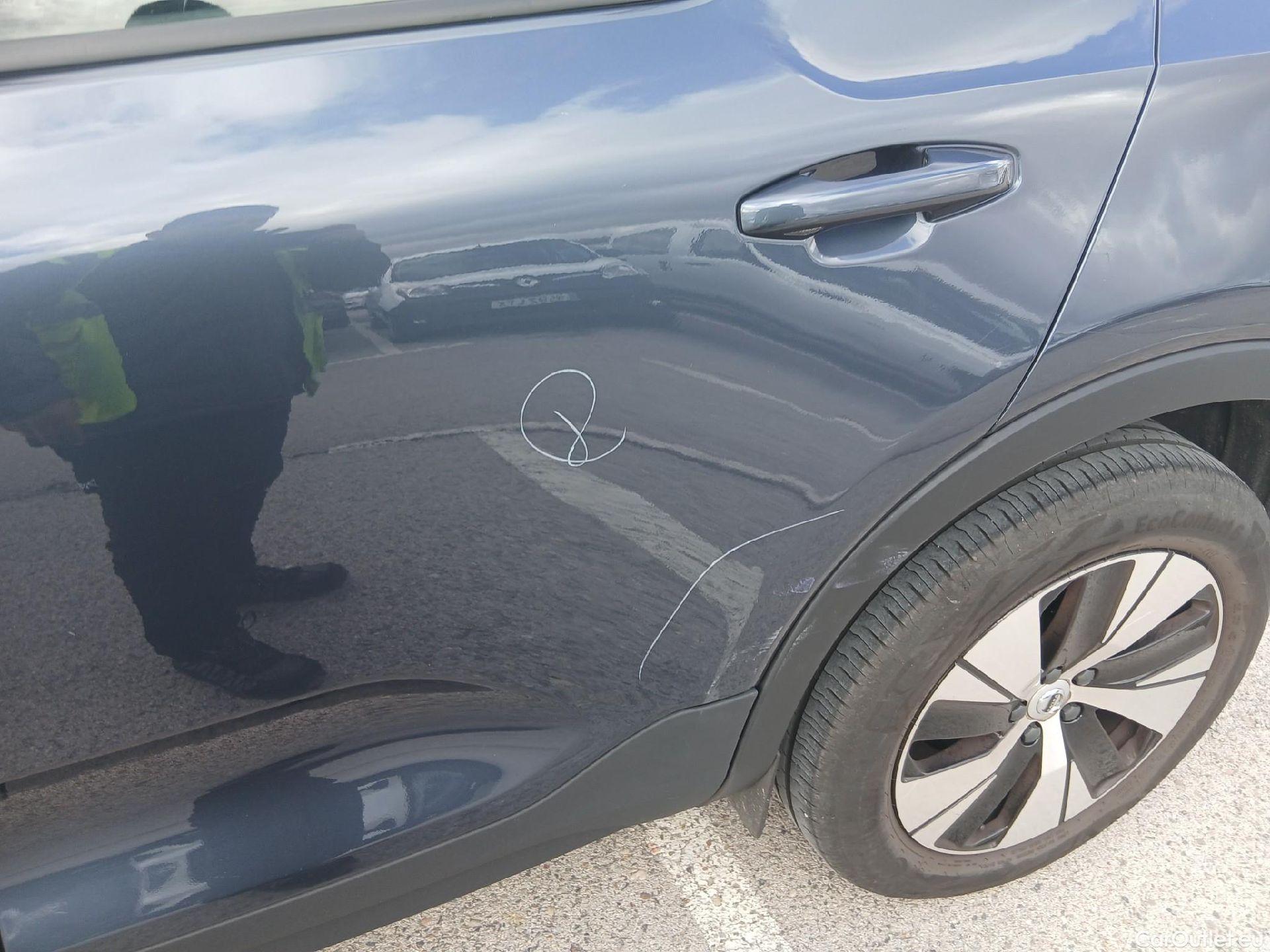  Volvo  XC 40 VOLVO XC40 / 2017 / 5P / todoterreno 1.5 T2 Momentum Pro Auto #10