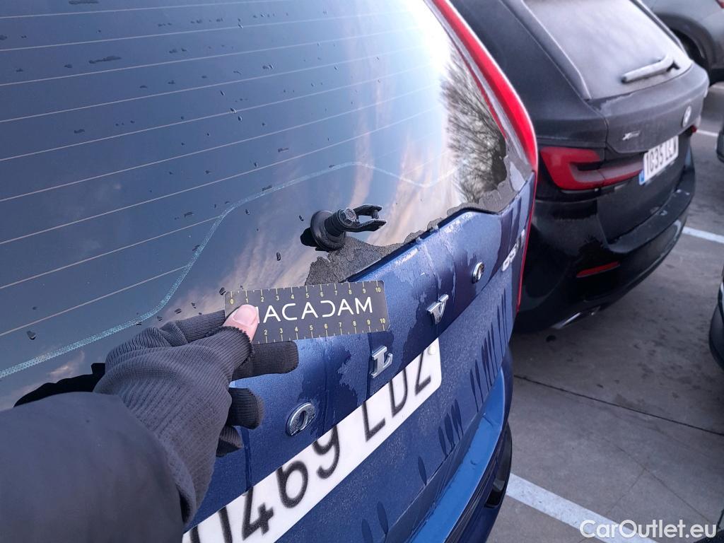  Volvo  XC90  R Design AWD 2.0 B5 235CV AT8 E6dT #17