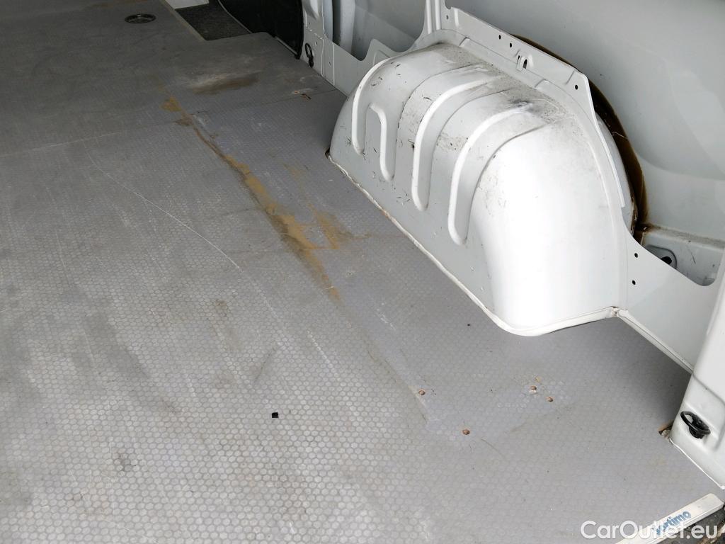  Opel  Vivaro OPEL  VU 4p 2G furgón 1.6 CDTI 115 CV Expression L2 H1 2.9t #7