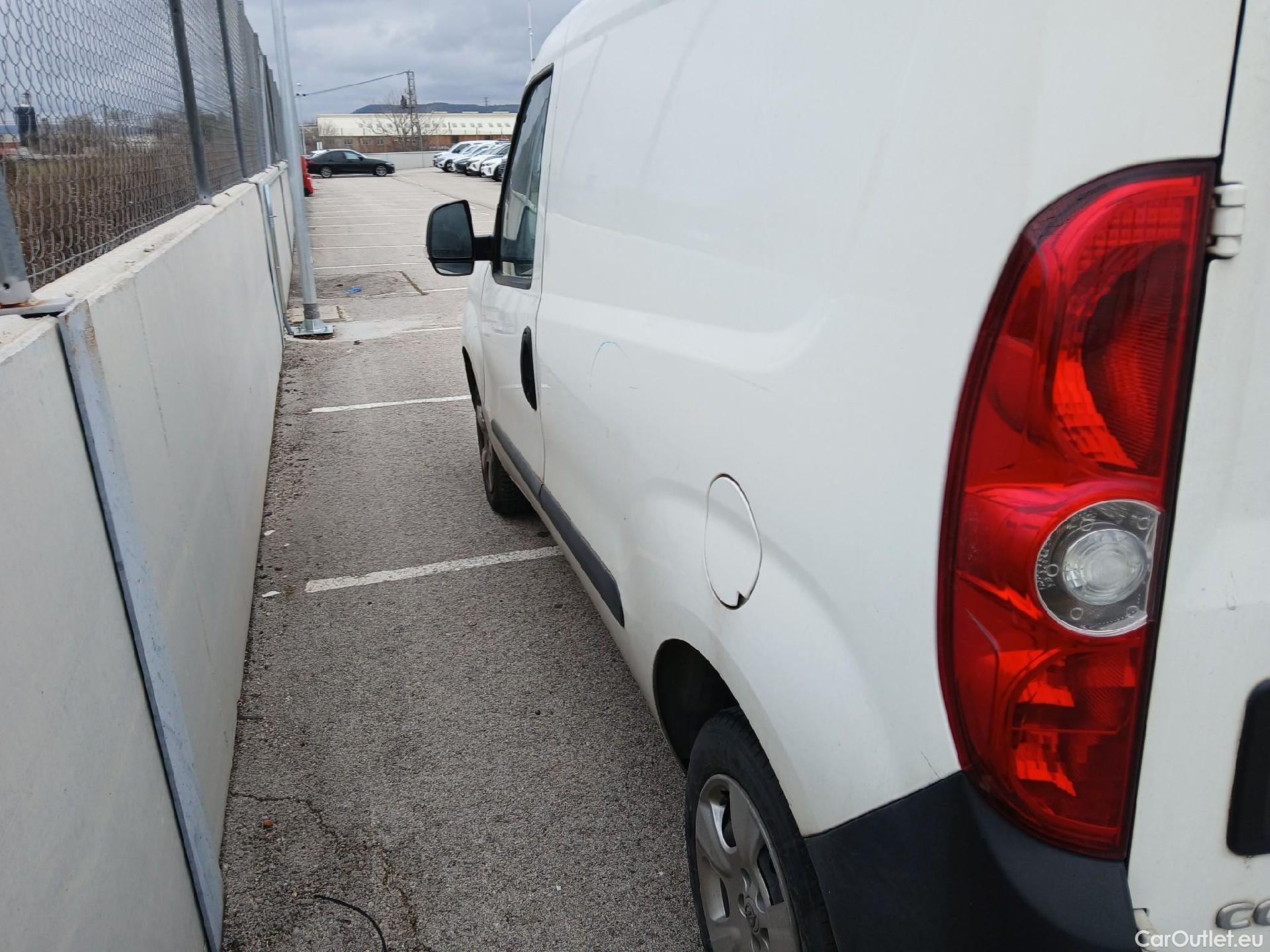  Opel  Combo OPEL  / 2012 / 3P / furgón derivado de turismo Cargo 1.3 CDTI 70kW (95CV) L1 H1 #28