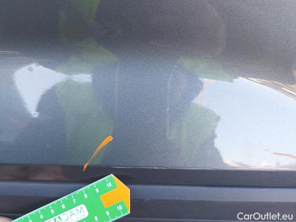  Volkswagen  T-ROC VOLKSWAGEN  / 2017 / 5P / todoterreno Advance 2.0 TDI 110kW (150CV) DSG (AC2) #20