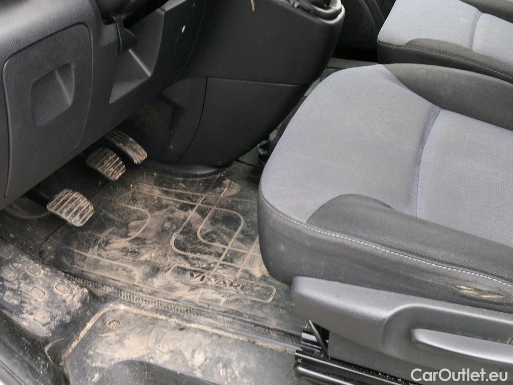  Opel  Vivaro OPEL  VU 4p 2G furgón 1.6 CDTI 115 CV Expression L2 H1 2.9t #14