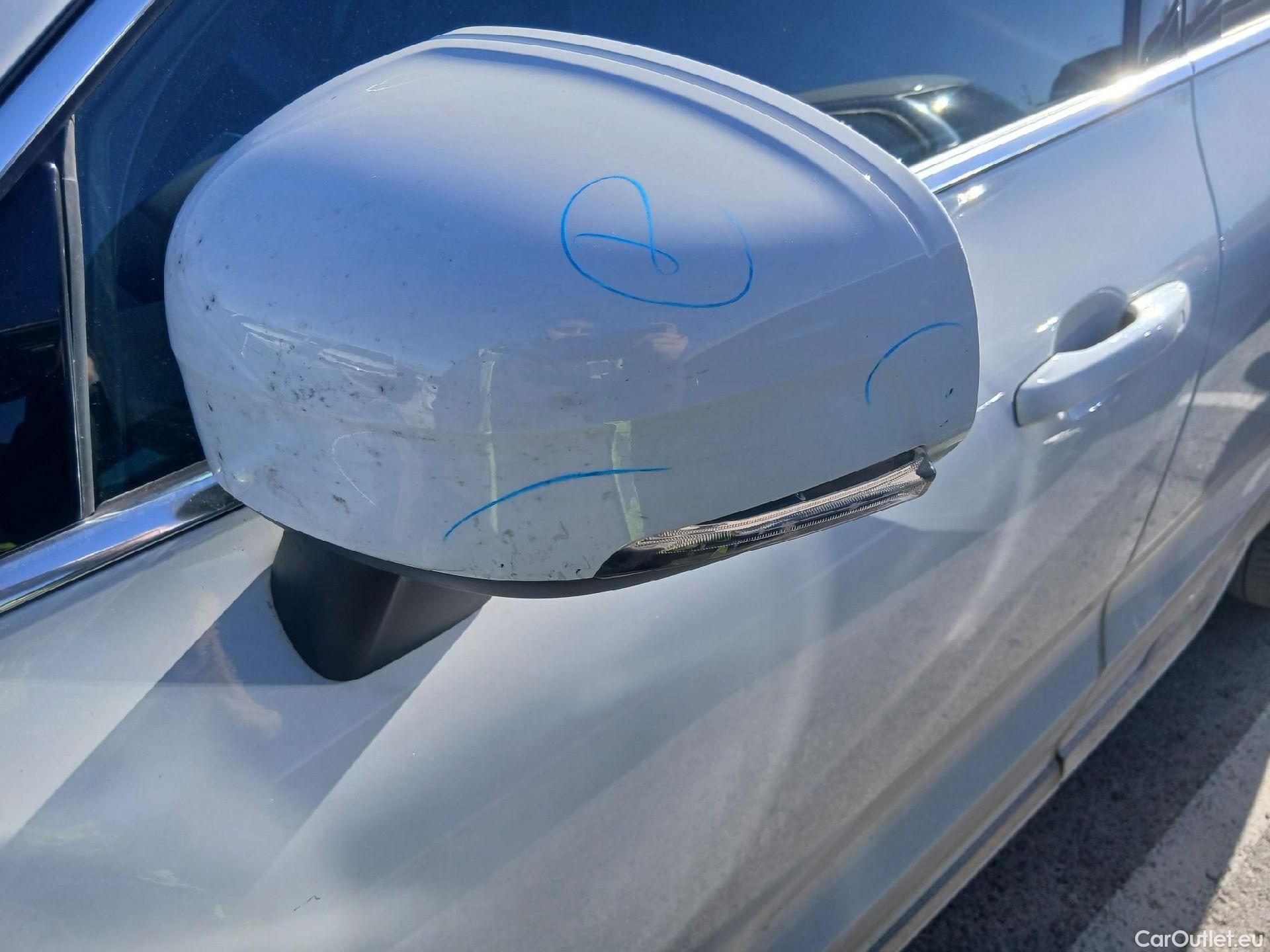  Volvo  XC60 VOLVO  / 2017 / 5P / todoterreno 2.0 B4 D AWD Inscription Auto #9