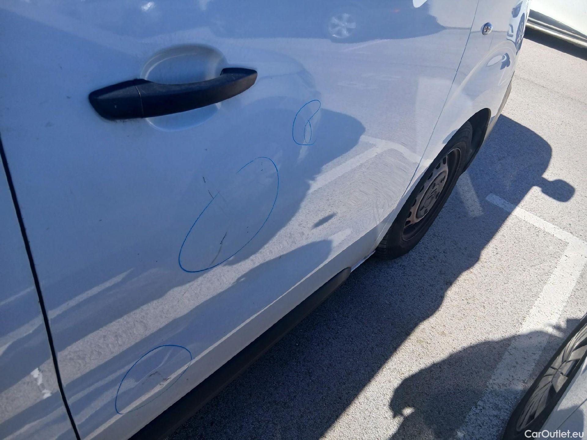  Citroen  Jumpy CITROEN  / 2016 / 4P / furgón Talla M BlueHDi 85KW (115CV) 6v Confort #37